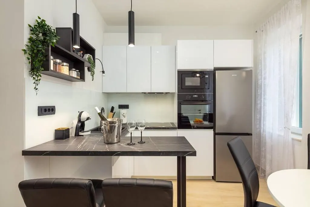 Apartman Drago 4* - 2 Minutes From The Town Centre Split